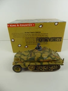 KING & COUNTRY WSS101 WWII GERMAN FORCES SD.KFZ.252 TRANSPORTER & DRIVER - Bild 1 von 12