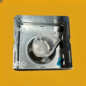 🔥(AN)***QTY 1*** NuTone 672R Bath Ventilation Fan 110 ***FREE SHIPPING*** - Picture 1 of 8