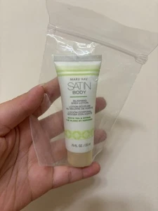 SET BESTEHEND AUS 4 Mary Kay Satin Bodylotion Reisegröße weißer Tee und Zitrusfrüchte kostenloser Versand - Bild 1 von 3