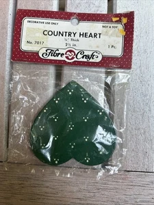 Fibre Craft Country Heart No. 7017 Green Heart Dots Vintage *A - Picture 1 of 2