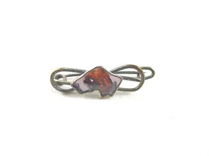 piccola spilla antica smalti caccia cane cacciatore metallo argentato art deco - Picture 1 of 2
