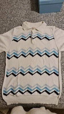 Vintage Pringle mens top in white. Size small - Image 1 of 4