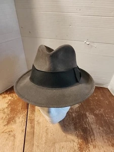 Vintage Churchill Ltd Men’s Fedora Wool Gray Felt Hat In Box Size 6 7/8 EUC  - Picture 1 of 8