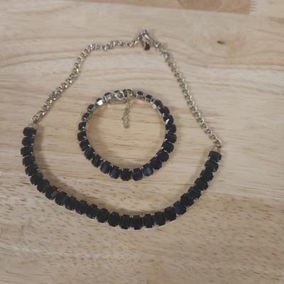 Juego de pulsera collar de diamantes de imitación de vidrio negro vintage gargantilla GT punta ajustable 15,5" Foto 1 de 4