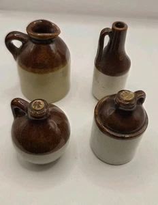 Lot Of 4 Vintage Mini Pottery Jugs- 1 Vermont Maple Orchards - Foto 1 di 4