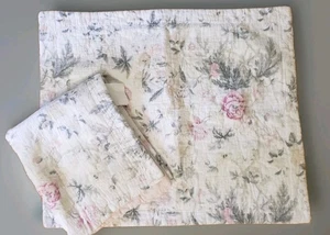 2 Laura Ashley gesteppte Kissenbezüge rosa grau SHABBY Blumenmuster Baumwolle 29”x 24”  - Bild 1 von 5