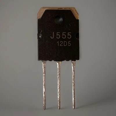 Hitachi 2SJ555 - MOSFET DE CANAL P - HÁGALO USTED MISMO CLASE A PASE F5 - NOS