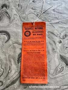 Vacaville 1965 permiso de boxeo completo pase original SCCA PIT CREW CARRERAS DE CARRETERA - Imagen 1 de 4