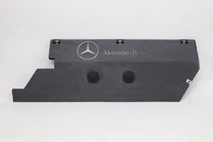 Genuine Mercedes Injection Pump Cover Hood - A9060741647 - Picture 1 of 2
