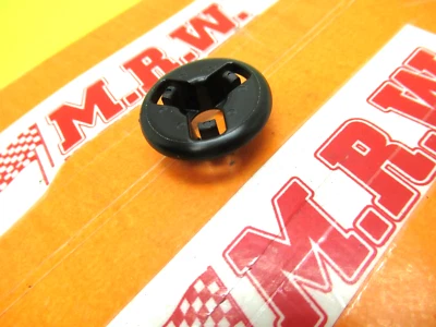 CAPUCHA VARILLA HÉLICE CLIP BUJE REDONDO OMET AGUJERO BRAZO COCHE OE para TOYOTA CELICA 00-05 Foto 1 de 4