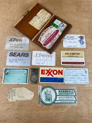 Lote AMEX SEARS JCPenney AARP Union Oil 76 tarjetas de crédito vencidas Vegas clip para dinero Foto 1 de 4