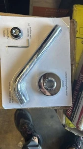 Juego de brazo de ducha, enchufe y brida de ducha  - Imagen 1 de 1