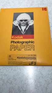 Carta fotografica KODAK Kodabromide F3 8x10 25 fogli NOS/SIGILLATA - Foto 1 di 3