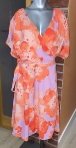 Wayward Fancies eShakti Dolman Ärmel Blumendruck Crêpe Wickelkleid Medium 8-10 - Bild 1 von 4