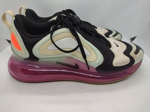 air max 720 black white