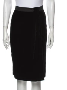 Size 10 - NEW Magaschioni Black Velvet Skirt - Picture 1 of 3