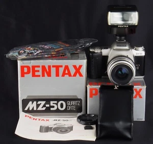 MIB Pentax ZX-50QD 35mm Film AF SLR + smc Pentax-FA 35-80mm Lens & AF-330FTZ Kit - Picture 1 of 11