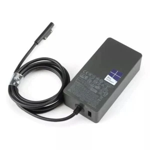 Microsoft Surface Charger 1735 15V 1.6A 24W - Picture 1 of 3