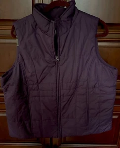 ATHLETIC WORKS LADIES FLEECE  LINED POLY VEST ZIP UP DARK AMETHYST XL EUC NICE - Picture 1 of 3