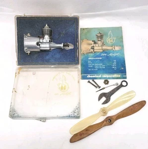 Vintage O&R Midjet .049 Modellflugzeug Motor & Original Koffer, Propeller; Ist-Zustand - Bild 1 von 16