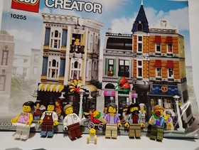 LEGO Creator Expert Assembly Square 10255 Modular Building -  not complete