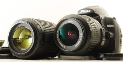 "Shutter count 1215" Nikon D5000 12.3 MP DSLR Camera 18-55 55-200 VR Lenses - image 1 of 4