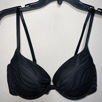 Sujetador Wacoal Push Up con Aros Negro Estampado Animal Estilo 36D # 858146 Foto 1 de 4