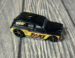 2009 Hot Wheels Cockney Cab II Toy Car Vehicle - Picture 1 of 3