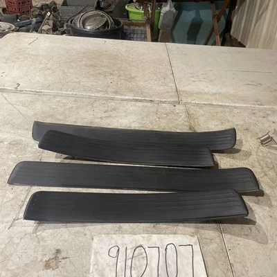 Lexus ES300 1997-2001 puerta delantera trasera moldura umbral placa de desgaste Foto 1 de 4