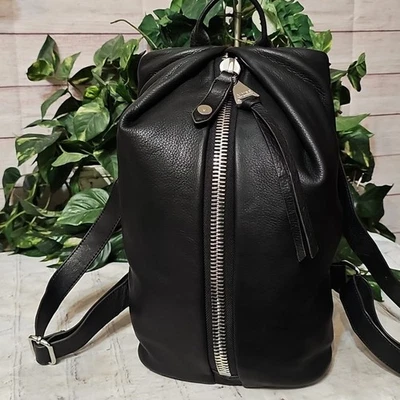 Рюкзак Aimee Kestenberg Tamitha черный кожаный Wotj серебристая фурнитура - Изображение 1 из 4