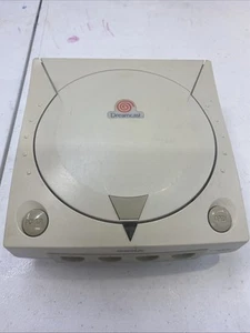 Sega Dreamcast Console System Only For Parts Or Repairs HKT-3020 AS IS Av Issue - Picture 1 of 3