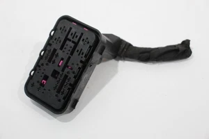 VW Tiguan 5N 5N FL 40 Pin Wiring Connector and Short Length of Wire 1K0937700B - Picture 1 of 11