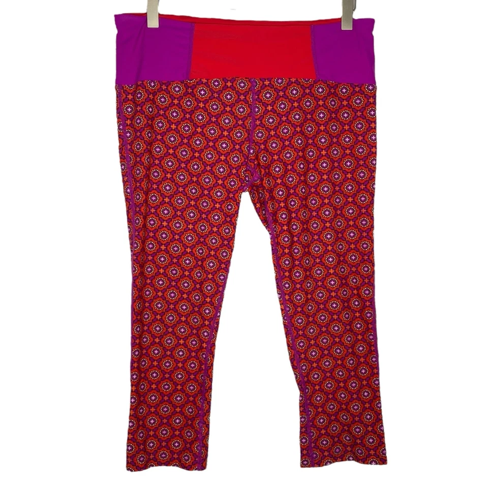 PrAna Rai Swim Bottom Capris Tights Red Purple Fuchsia Hyannis Surf Medium Beach - Imagem 1 de 4