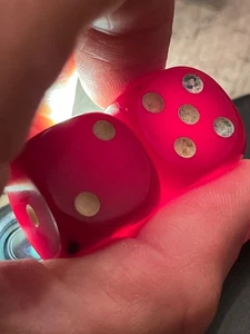 Alte europäische Bakelit oversized abgerundete rote Bakelit Würfel 051625fB@ - Bild 1 von 4