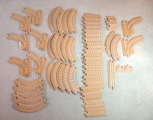 Fisher Price Geotrax Brown Tan Tracks (Curved, Switches, Straights) Lot of 57 pc - Picture 1 of 8