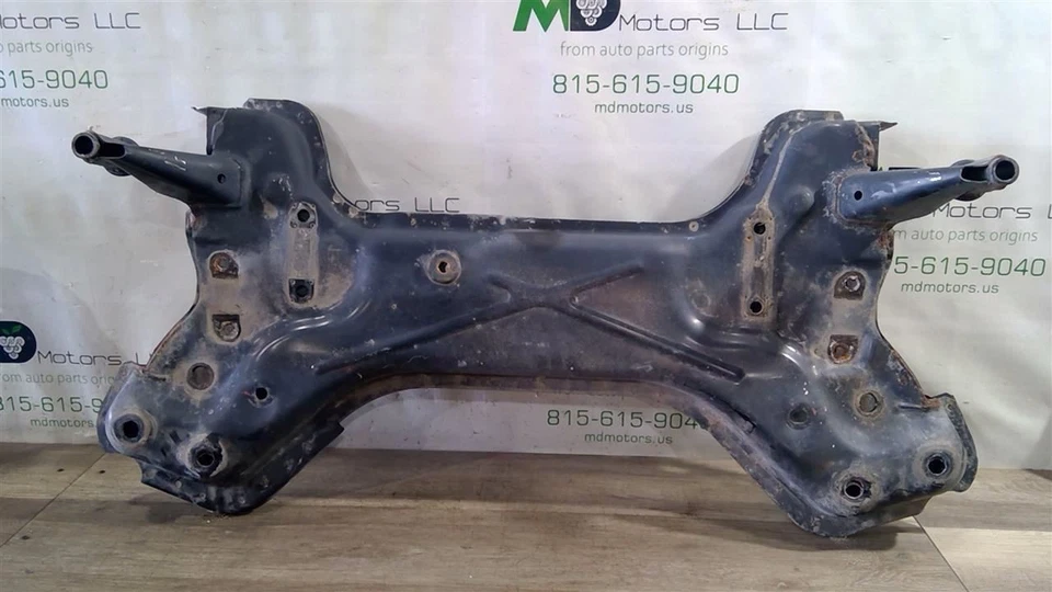 Dodge Ram Promaster 2014-2022 travesaño delantero 4725969ag Foto 1 de 2