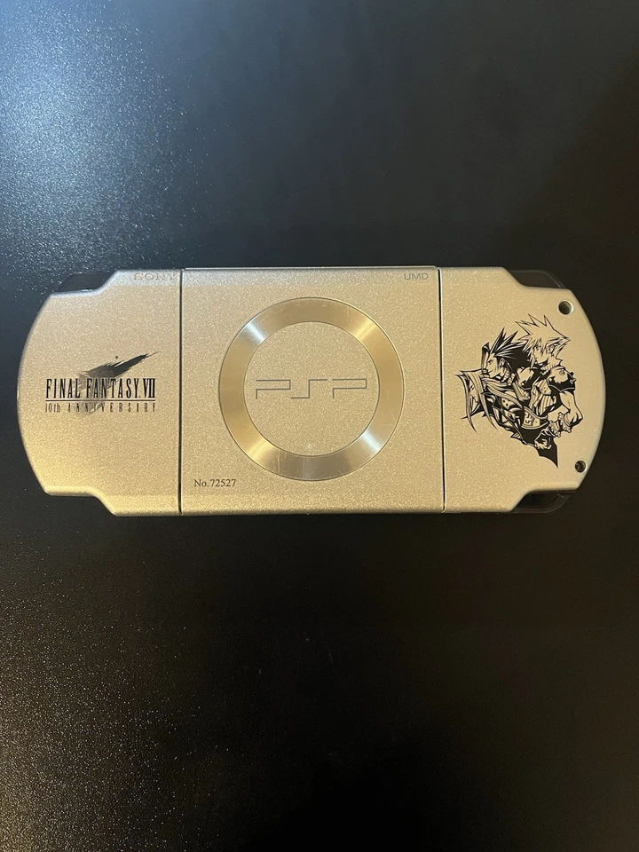 Sony Psp 2000 Final Fantasy Foto 1 de 4