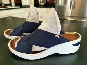 Bzees Sandals Navy Blue Womens Sz 9 Desire Elastic Criss Cross Slide Wedge Shoe - Picture 1 of 12