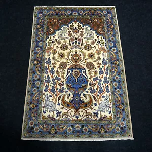 Orient Teppich Isfahan 109 x 72 cm Esfahan Beige Perserteppich Vasen Motiv Rug - Bild 1 von 12