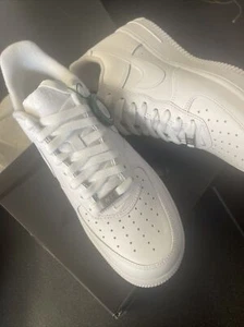 Taglia 8 - Logo Nike Air Force 1 x Supreme Low Box - Bianco - Foto 1 di 3