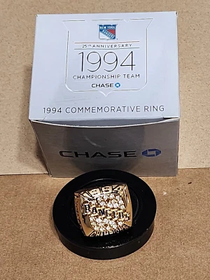 New York Rangers 1994 Championship Replica Ring SGA 25th Anniversary Stanley Cup - Image 1 of 4