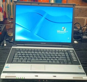 Toshiba Satellite M70 Laptop - Picture 1 of 1