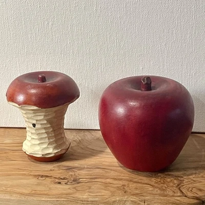 Pantalla de Grano Natural Primitivo Decorativo Núcleo de Manzana y Manzana 3" Madera Roja Foto 1 de 4