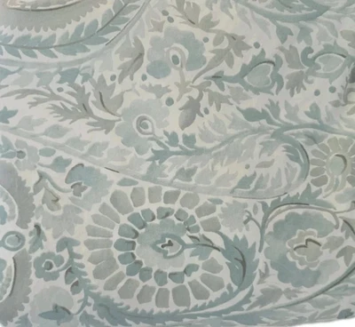 JUEGO DE 2 FUNDAS DE ALMOHADA PERGAMINO FLORAL PICTÓRICO AZUL PAISLEY/GRIS GRANERO DE CERÁMICA Foto 1 de 2