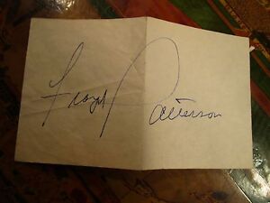 FLOYD PATTERSON BOXER SIGNED PAPER