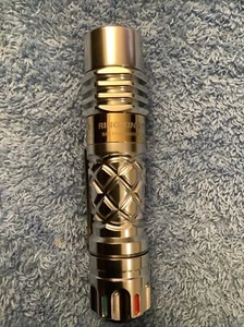 Lumintop Ring King 1000 Lumens LED Flashlight Glow Tubes. BNIB!