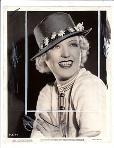 MARION DAVIES in “Page Miss Glory”/1935/glamour press photo) - Picture 1 of 2