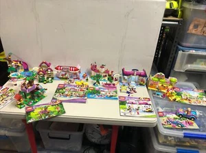 7 Lego Friends Sets - 3065 - 3061 - 41052 - 41007 - 3183 - 41035 - 41008 + Bookl - Picture 1 of 23