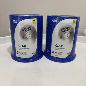 Office Depot (R) CD-R Spindle 700 MB/80 Minutes (2) 100 Count Packs - Afbeelding 1 van 7