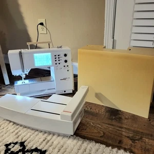 Bernina Artista 180 Computerized Sewing and Embroidery Machine W/ Module Case - Picture 1 of 21